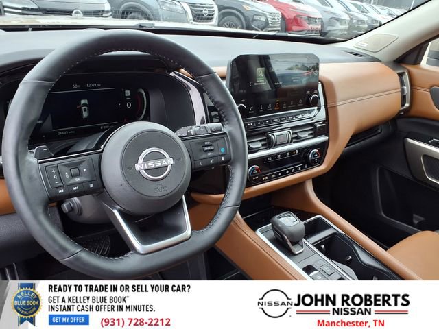 Used 2024 Nissan Pathfinder Platinum w/ Cargo Package image 5