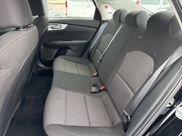 Used 2023 Kia Forte LXS w/ LXS Technology Package image 32