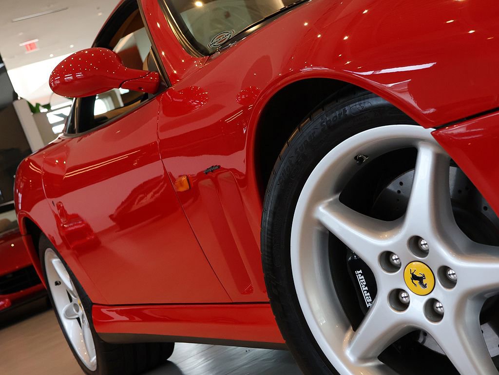 Used 1998 Ferrari 550 Maranello image 5