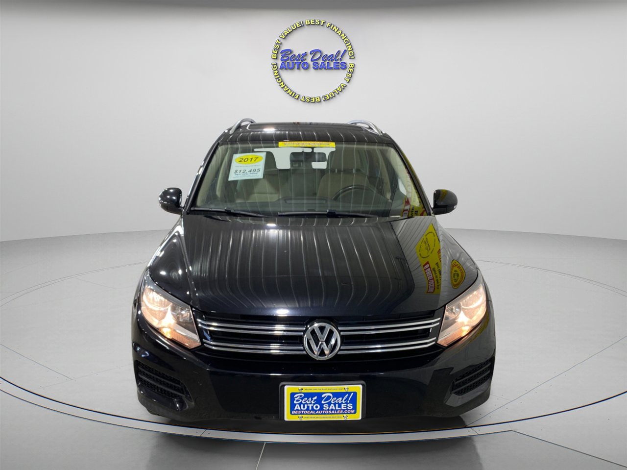 Used 2017 Volkswagen Tiguan Wolfsburg Edition image 9