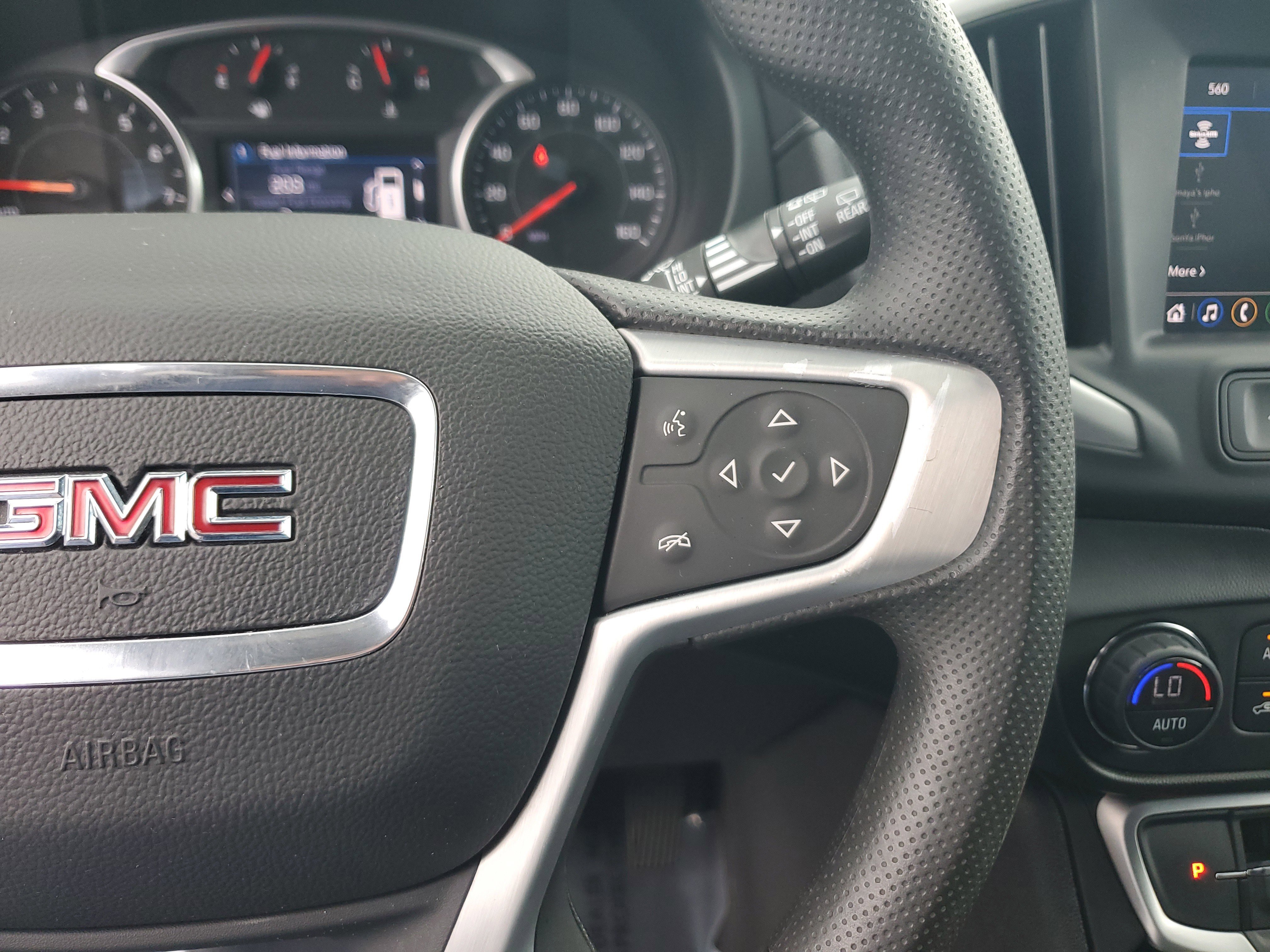 Used 2022 GMC Terrain SLE w/ Driver Convenience Package image 22