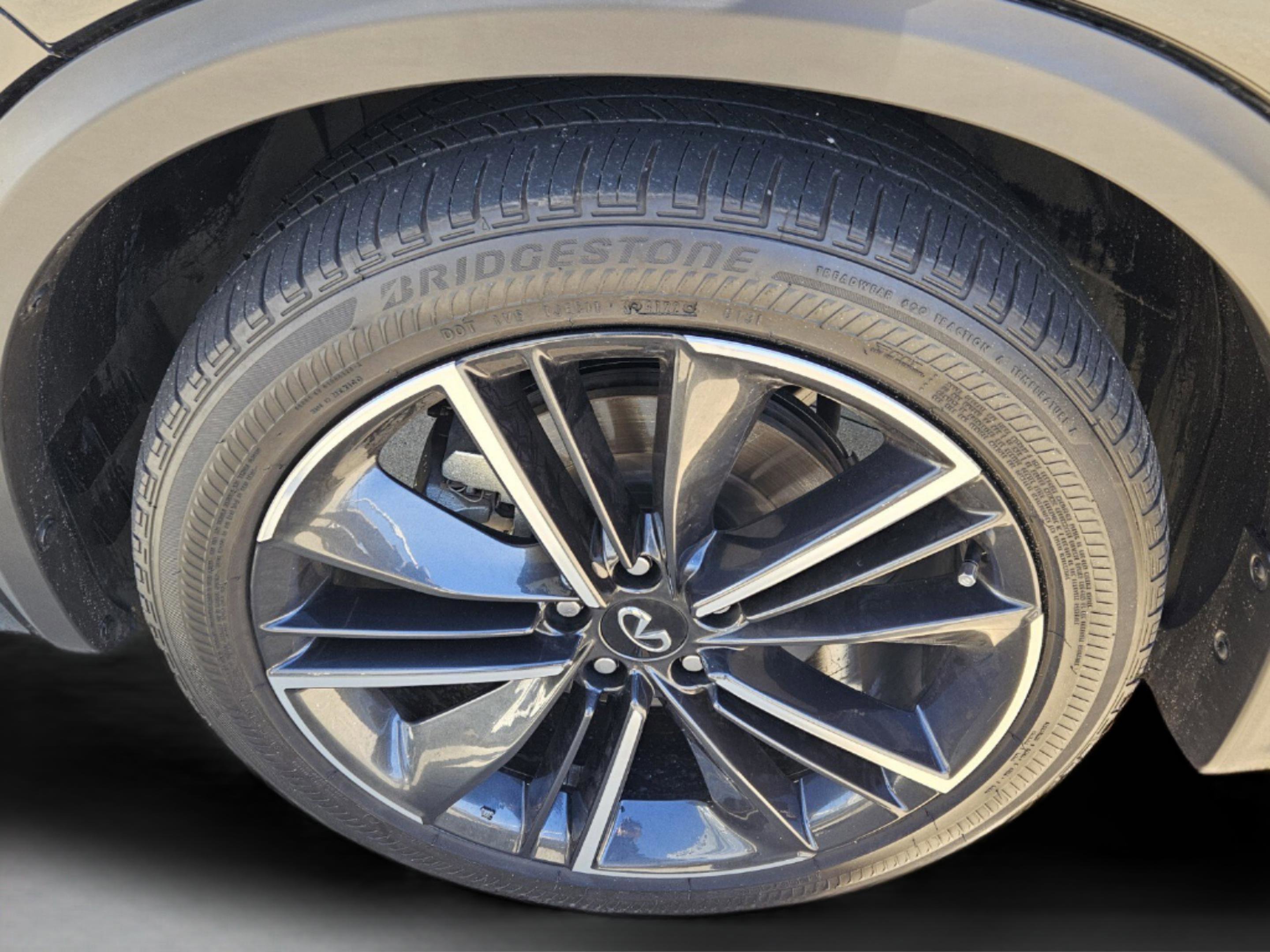 Used 2023 INFINITI QX55 Luxe w/ Cargo Package image 29