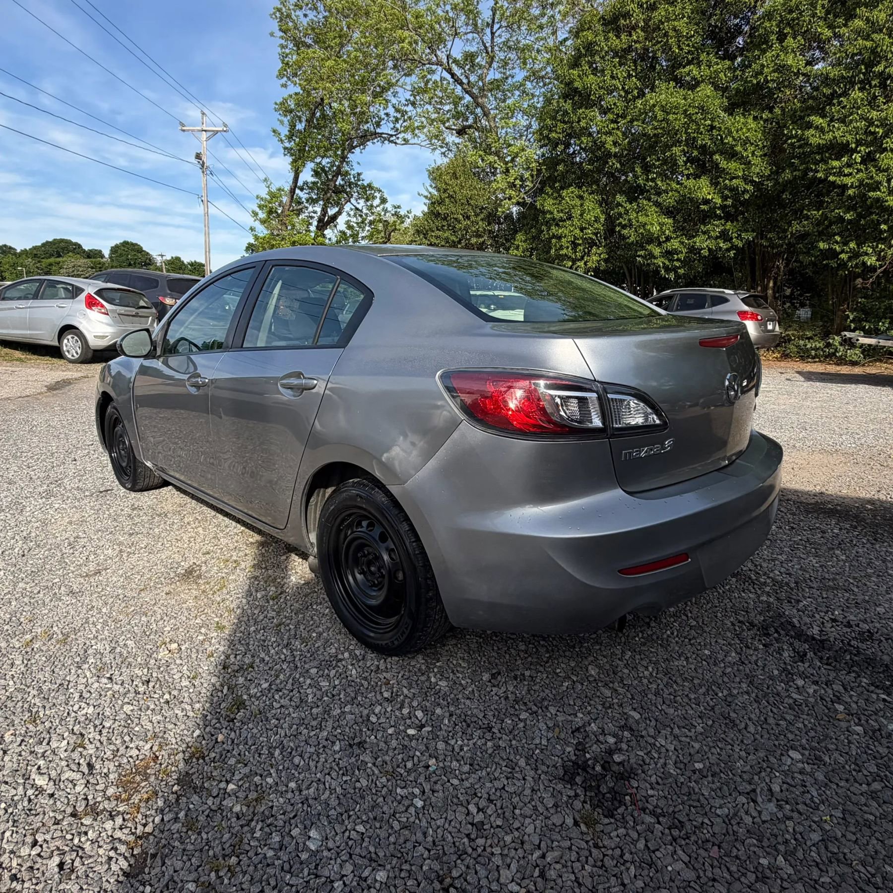Used 2013 MAZDA MAZDA3 i Sport FWD image 5
