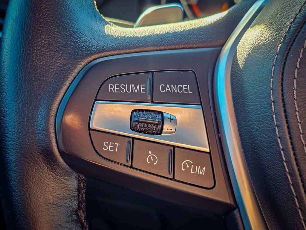 Used 2023 BMW X6 xDrive40i w/ Premium Package image 23