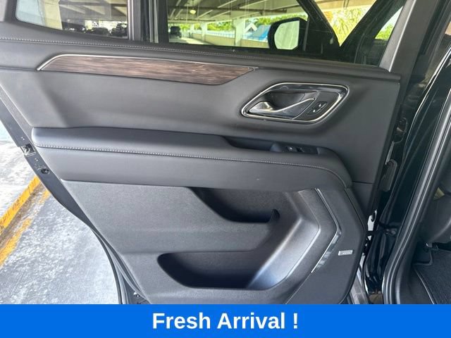 Used 2022 Chevrolet Tahoe LT w/ LT Signature Package RWD image 15