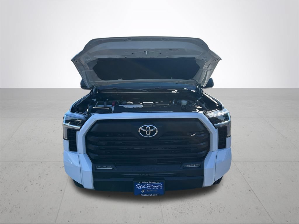Certified 2026 Toyota Tundra SR5 AWD/4WD image 5