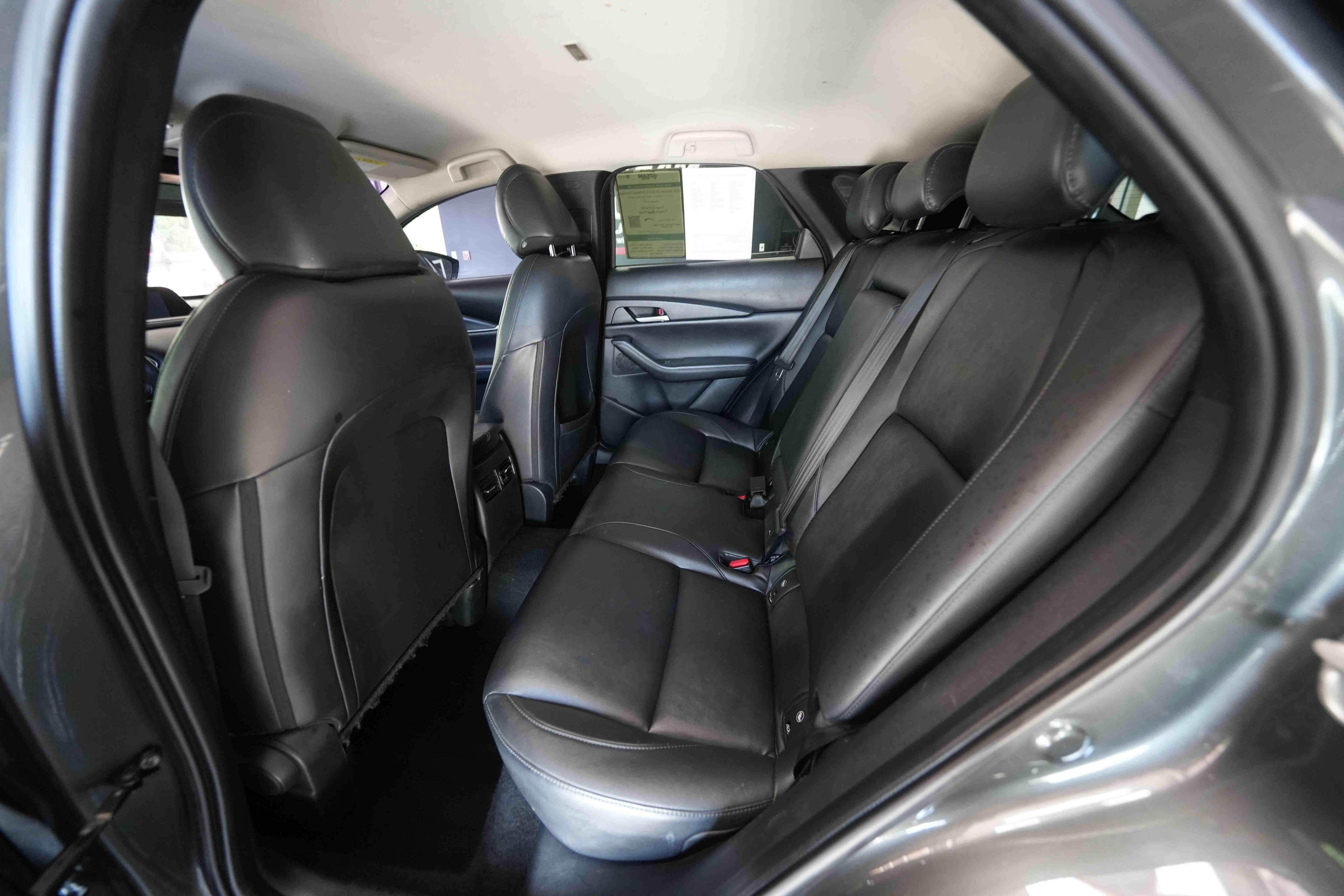 Used 2022 MAZDA CX-30 AWD 2.5 S w/ Select Package image 23