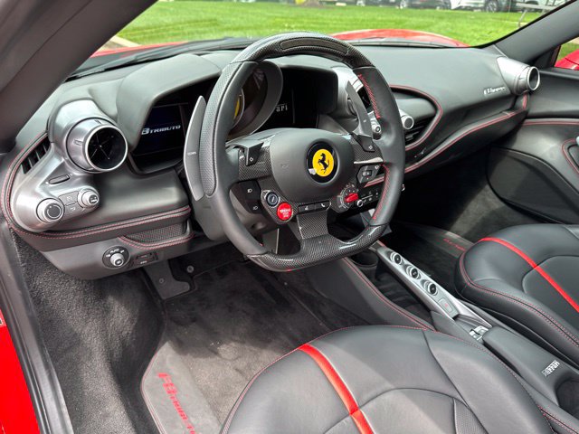 Used 2021 Ferrari F8 Tributo RWD image 14