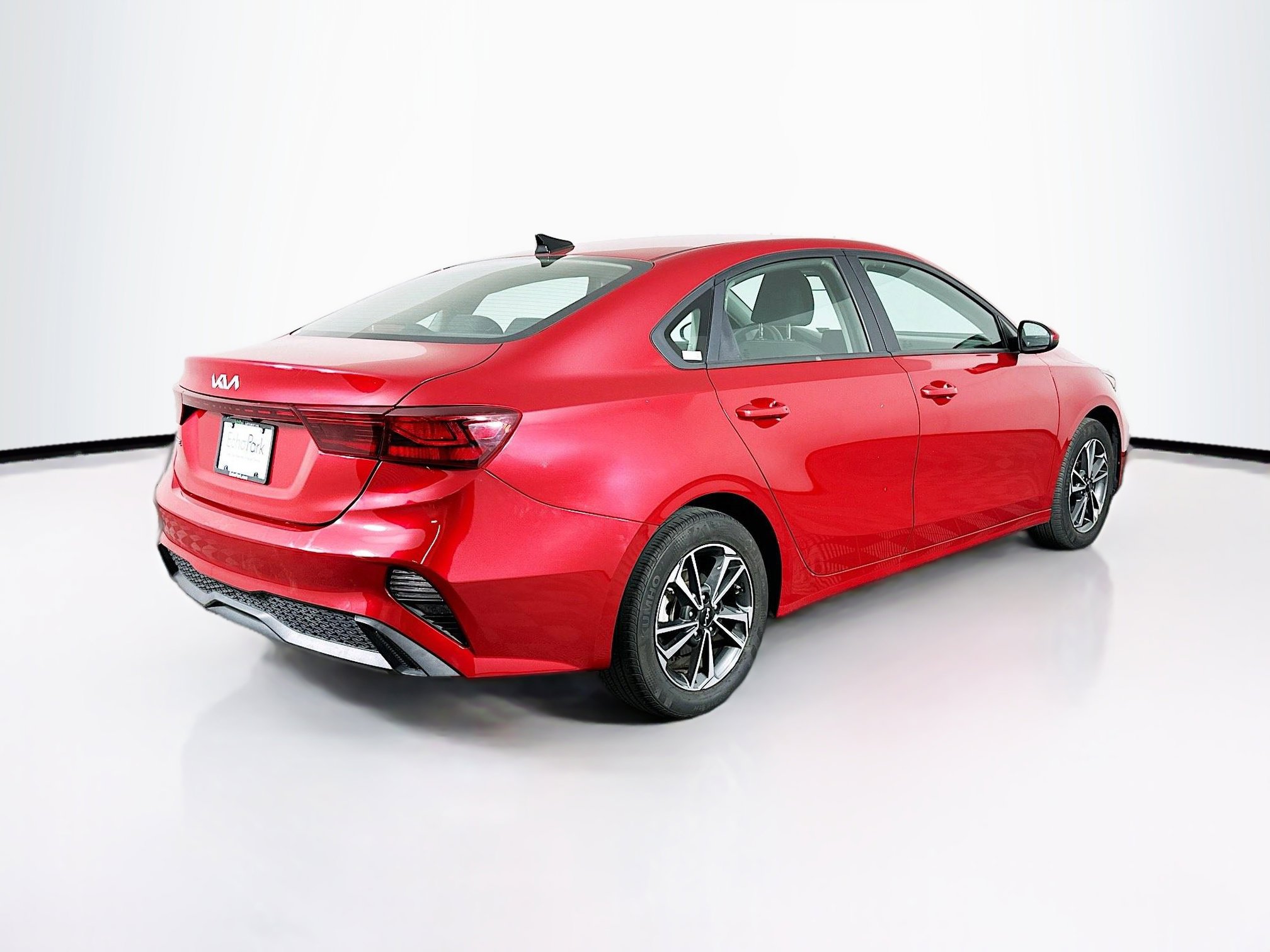 Used 2024 Kia Forte LXS image 9