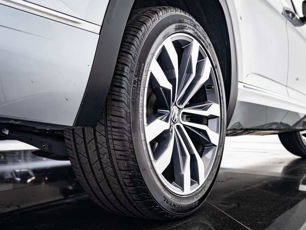 Used 2021 Volkswagen Atlas SEL Premium image 42