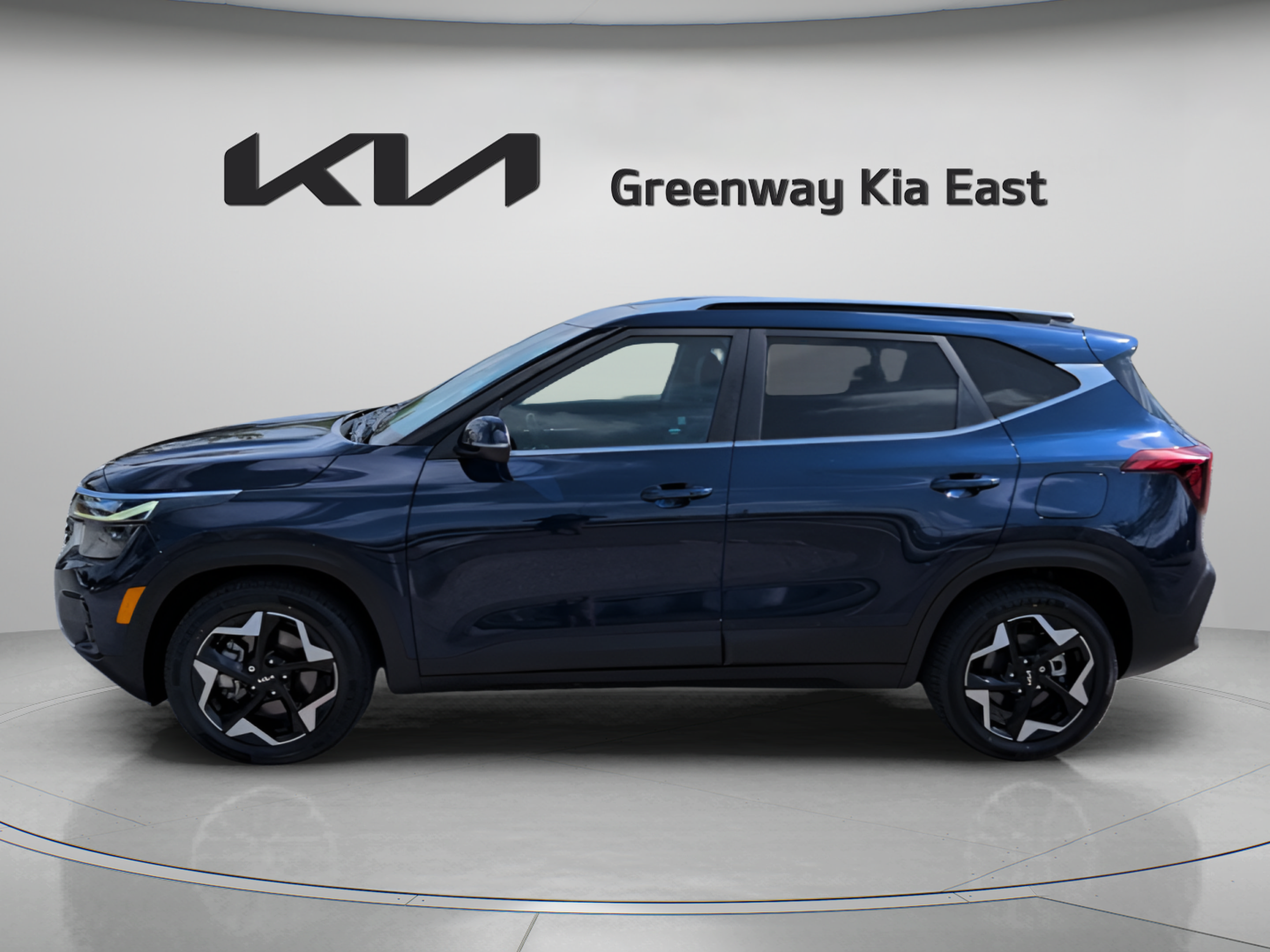 Certified 2024 Kia Seltos EX AWD/4WD image 9