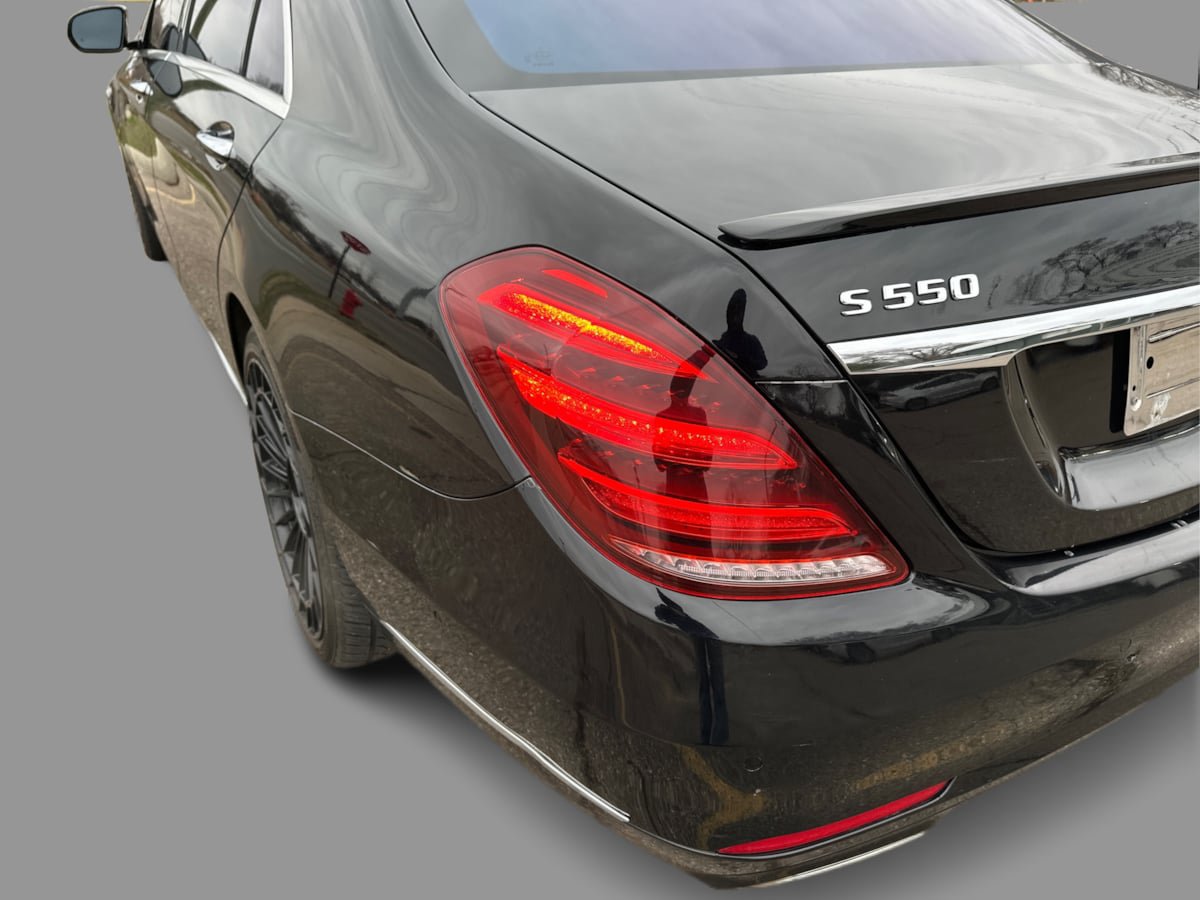 Used 2017 Mercedes-Benz S 550 4MATIC Sedan image 41