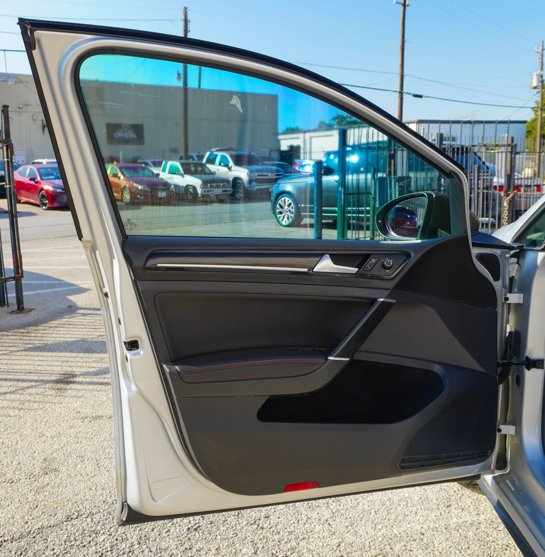 Used 2016 Volkswagen GTI Autobahn image 11