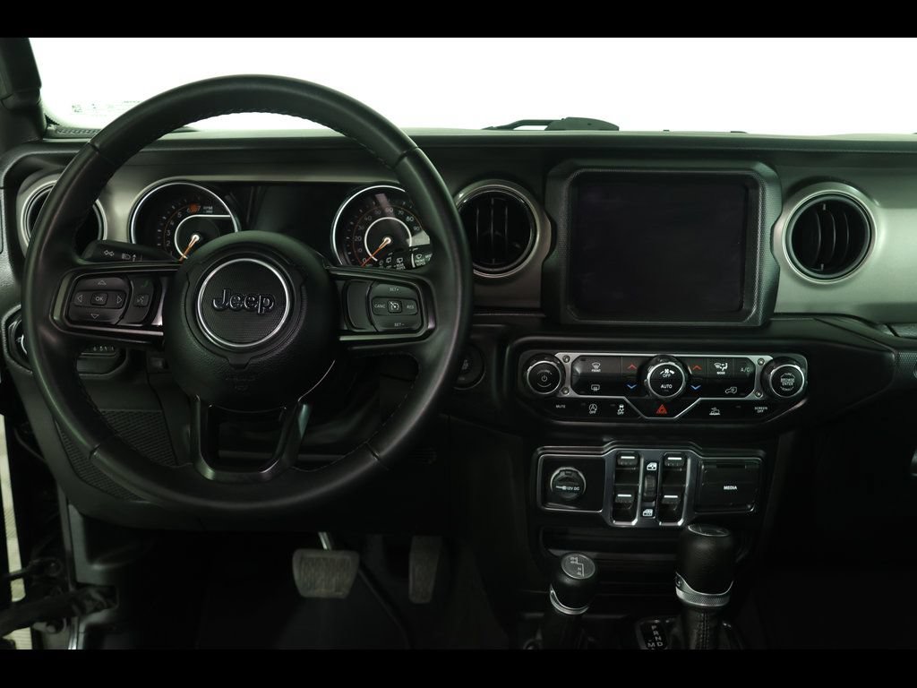 Used 2022 Jeep Wrangler Unlimited Sport w/ Sun And Sound Package AWD/4WD image 12
