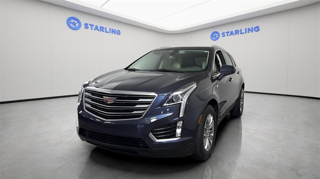 Used 2018 Cadillac XT5 Luxury w/ Driver Awareness Package image 3