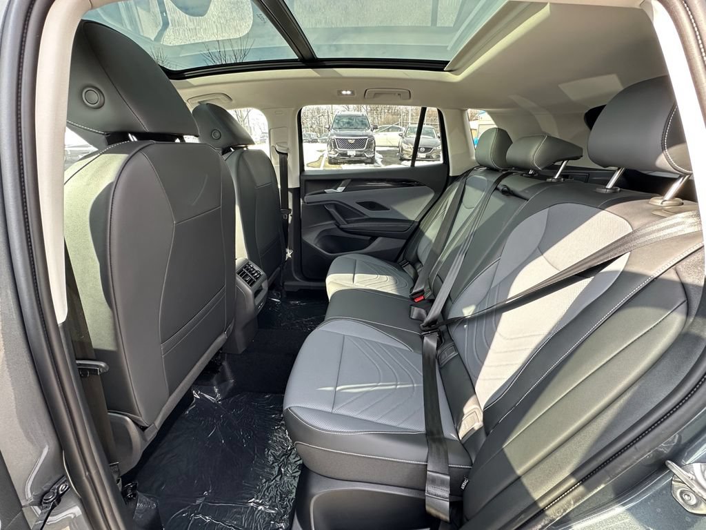 New 2026 Volkswagen Tiguan SE AWD/4WD image 21