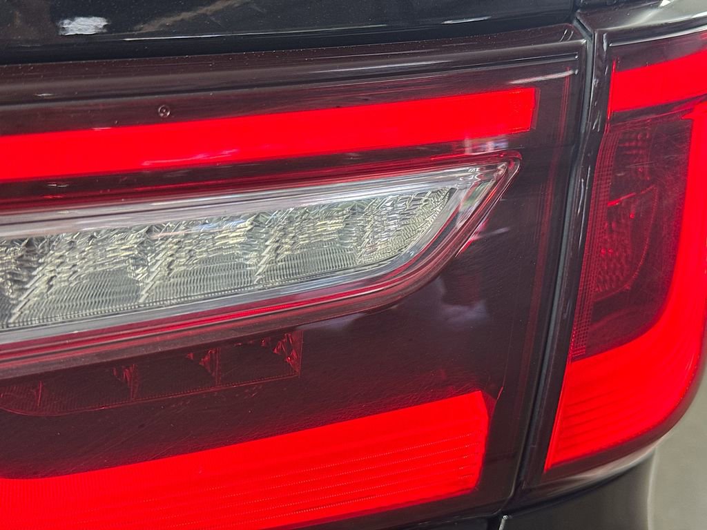 Used 2024 INFINITI QX80 Sensory AWD/4WD image 35