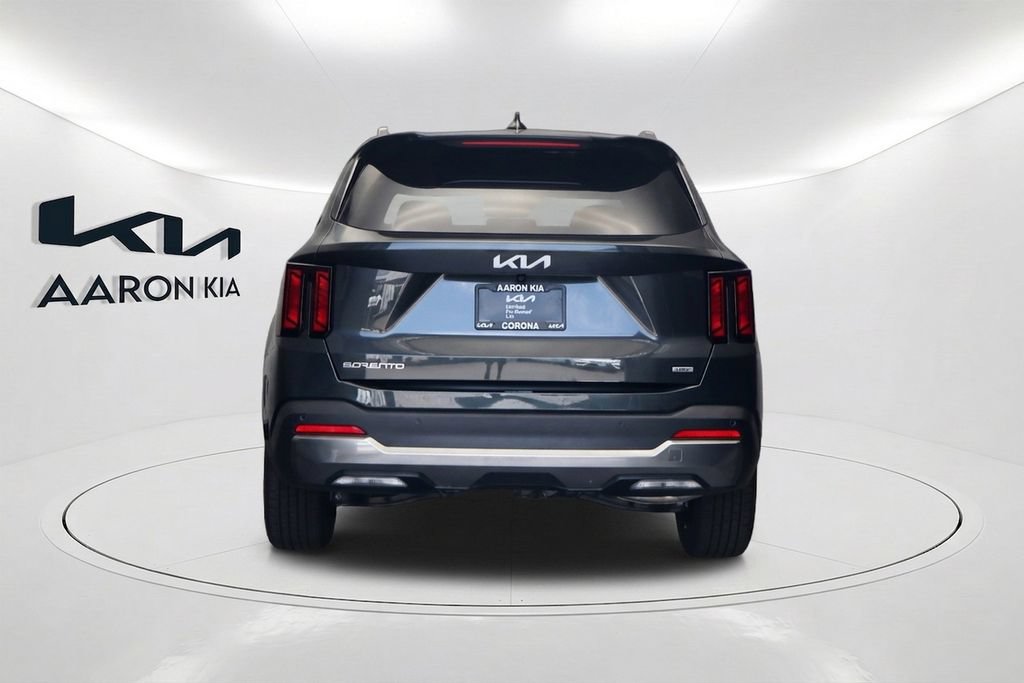 Used 2026 Kia Sorento EX FWD image 5