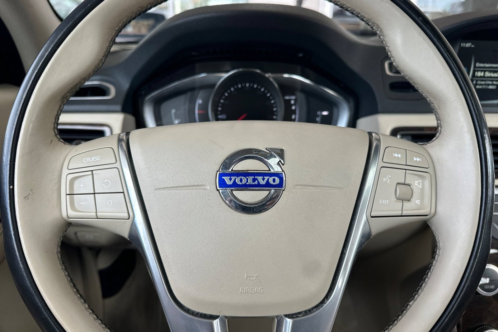 Used 2016 Volvo S80 T5 w/ Convenience Package FWD image 22
