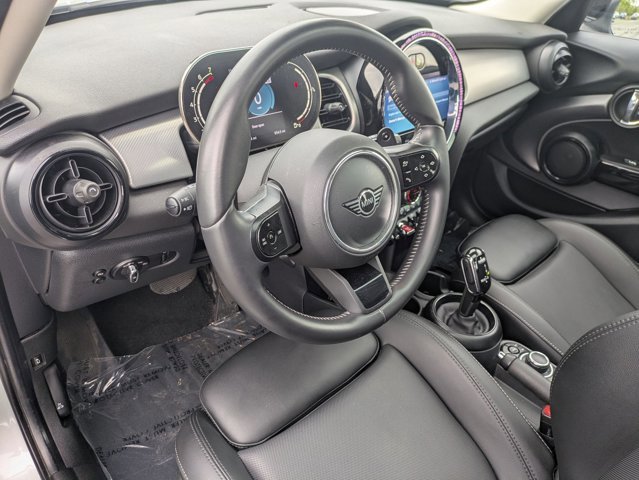 Used 2022 MINI Cooper S image 10
