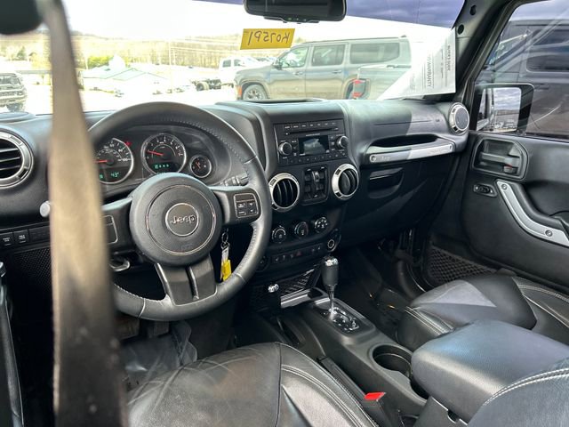 Used 2017 Jeep Wrangler Unlimited Rubicon image 9
