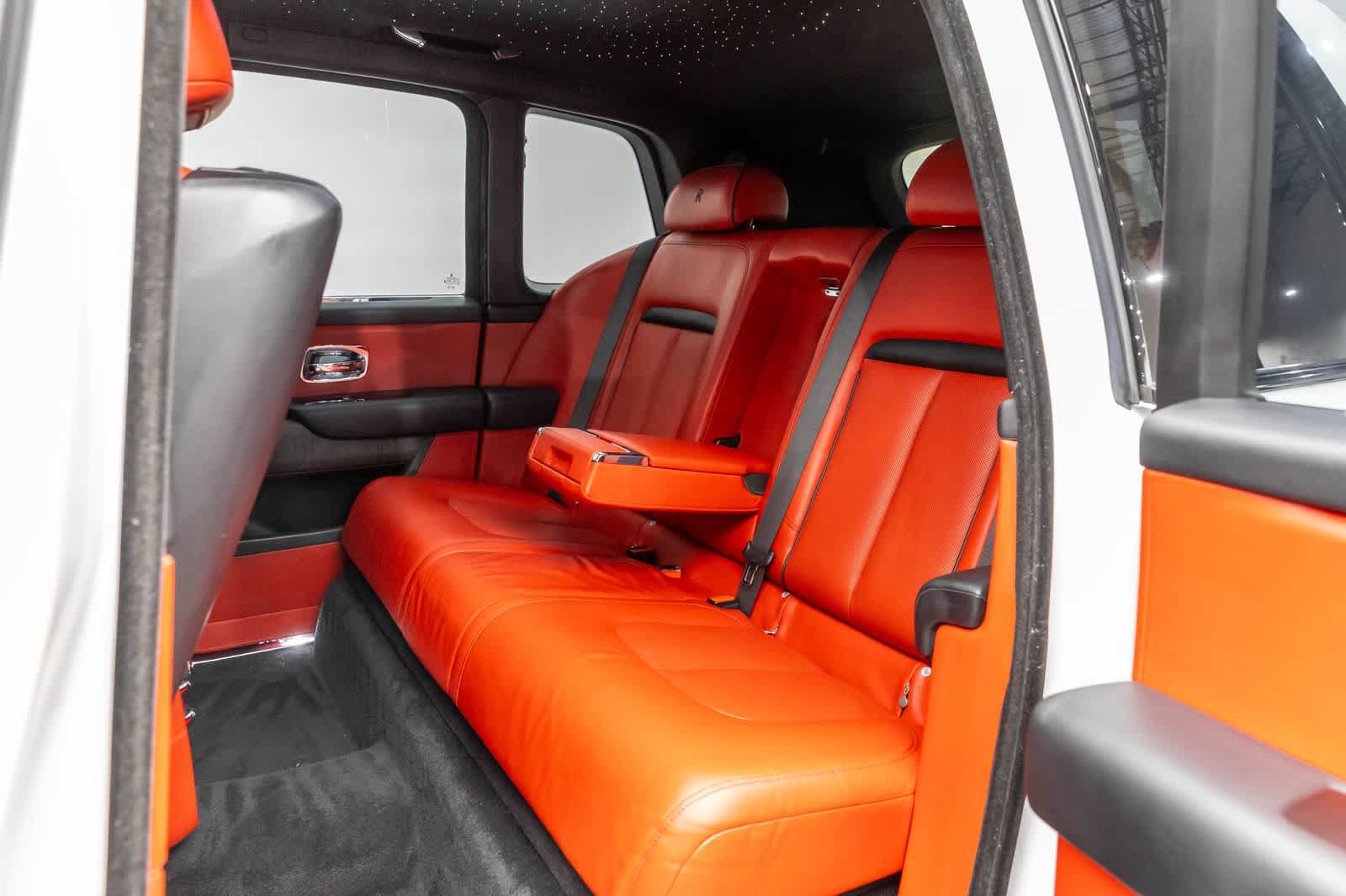 Used 2020 Rolls-Royce Cullinan AWD/4WD image 13
