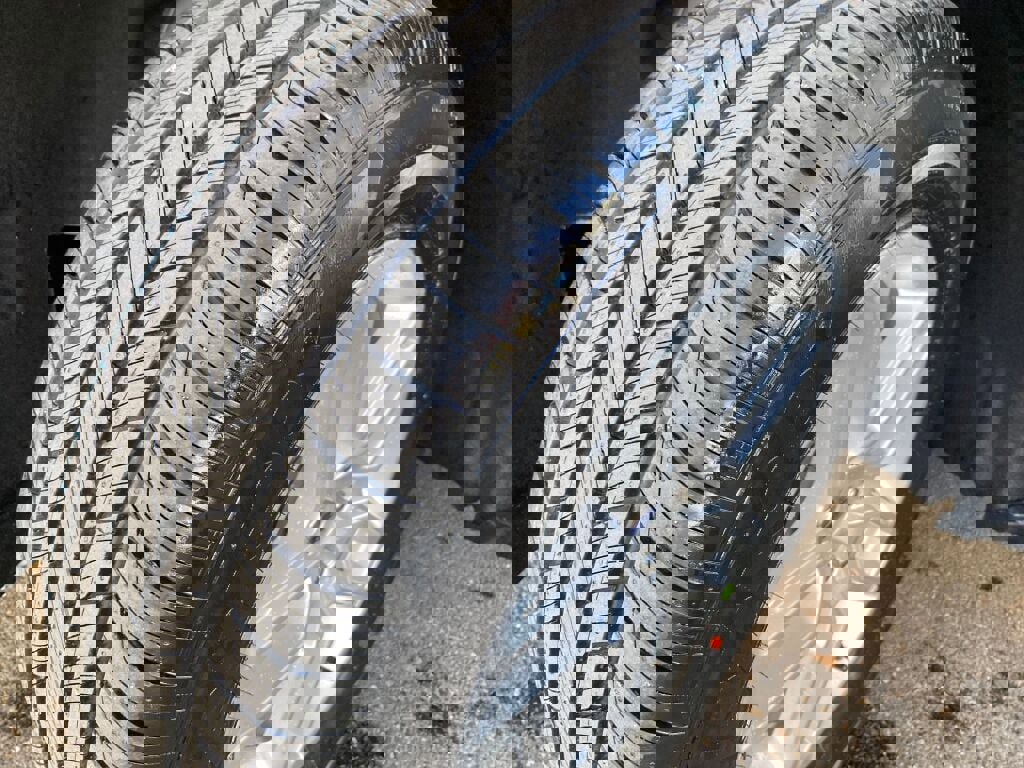 New 2026 Ford Explorer Active image 23