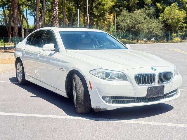 Used 2012 BMW 528i Sedan RWD image 1