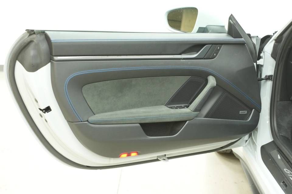 Used 2022 Porsche 911 GT3 RWD image 27