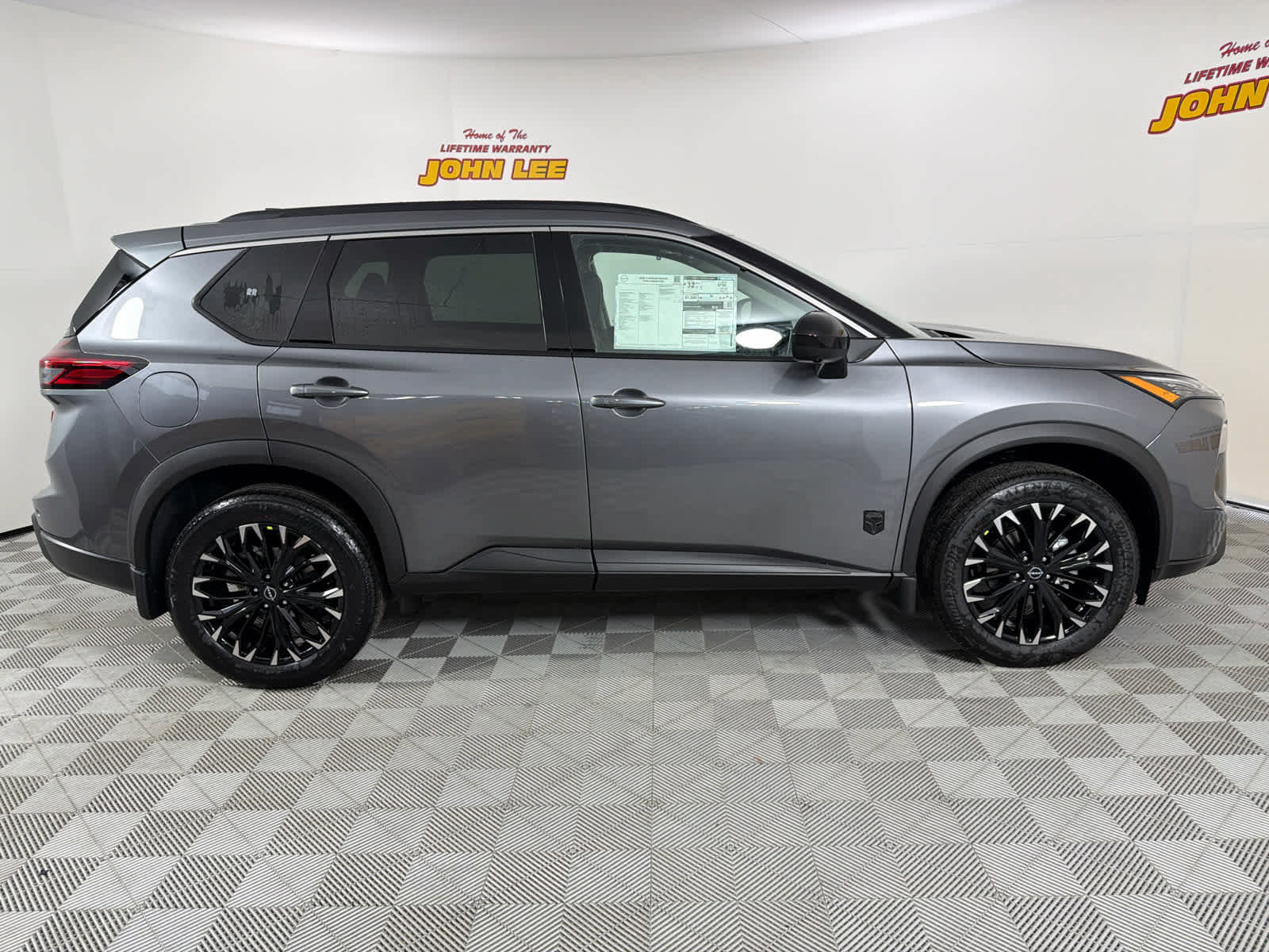 New 2026 Nissan Rogue SV image 8