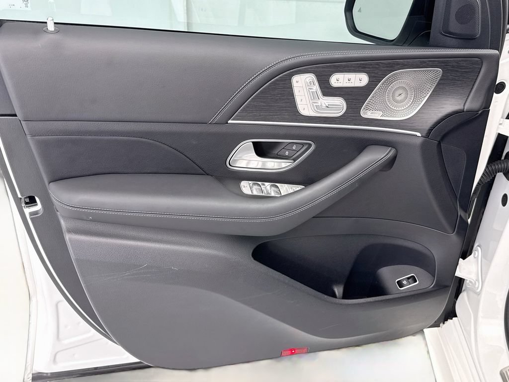 Used 2025 Mercedes-Benz GLE 53 AMG 4MATIC image 24