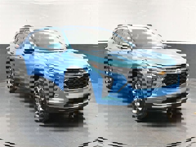 New 2026 Chevrolet Trax LT image 2