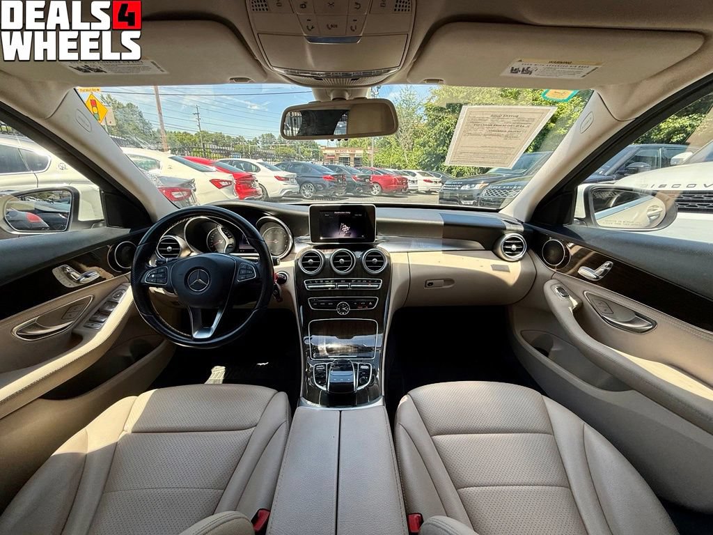 Used 2015 Mercedes-Benz C 300 4MATIC Sedan image 12