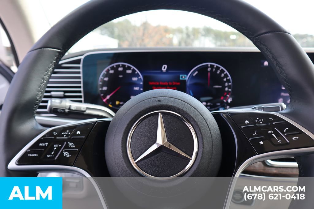 Used 2024 Mercedes-Benz GLE 450e 4MATIC w/ Winter Package image 33