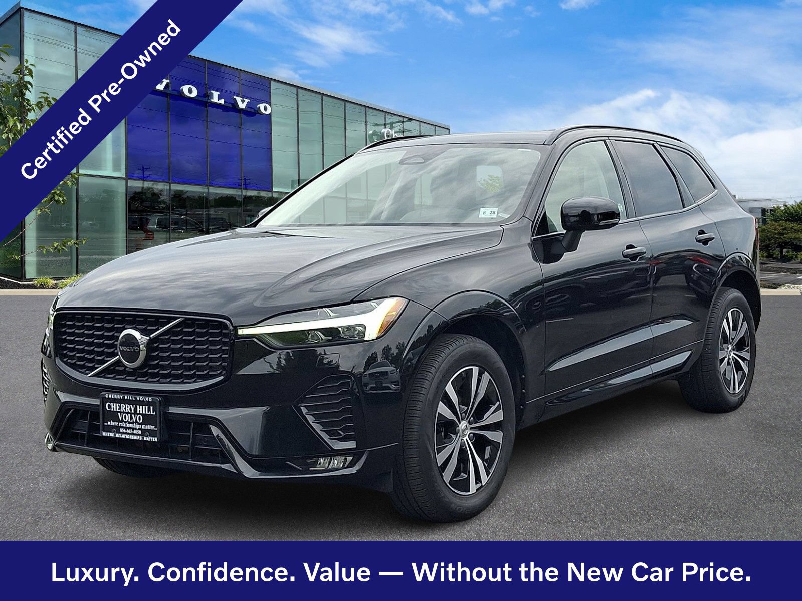 Certified 2024 Volvo XC60 B5 Core w/ Climate Package AWD/4WD image 3