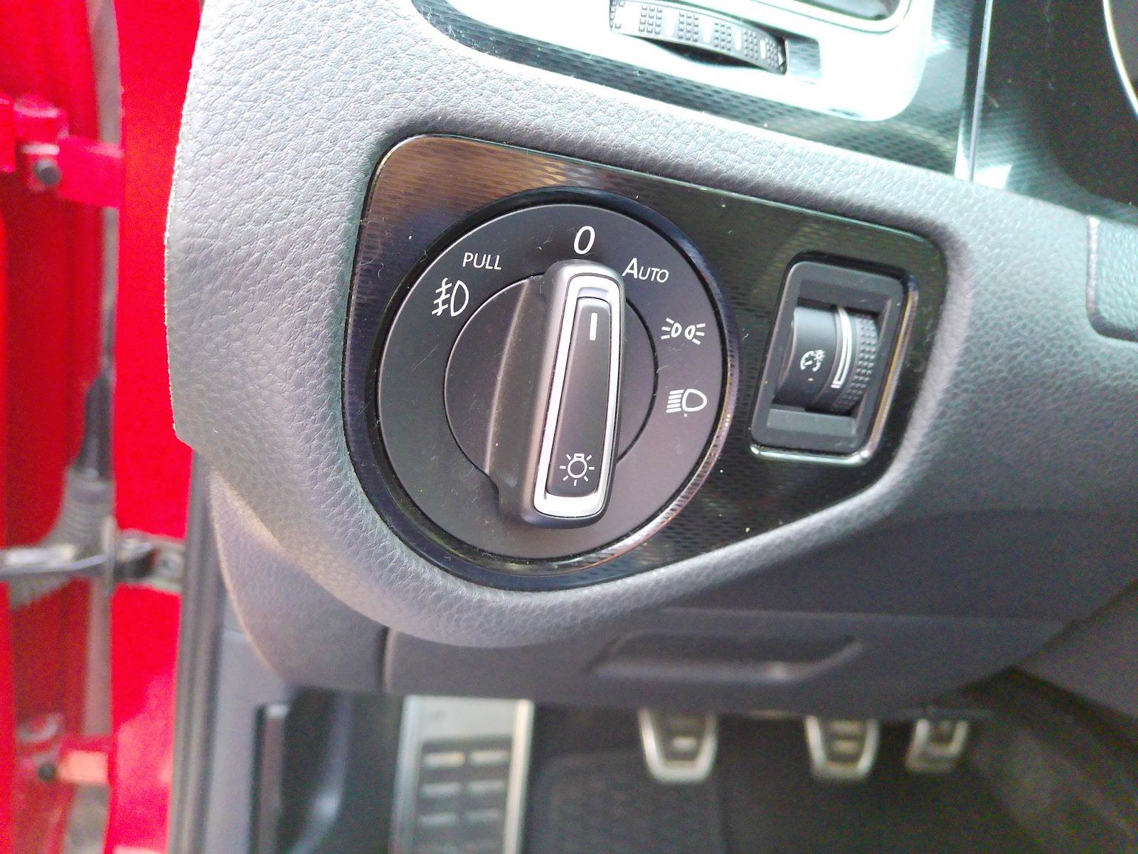 Used 2016 Volkswagen GTI Autobahn image 22