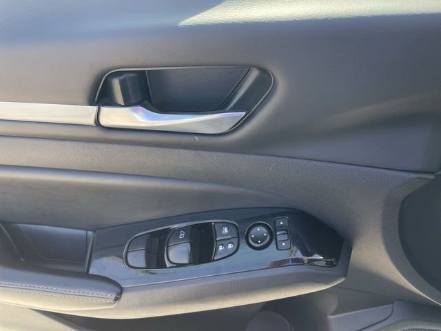 Used 2023 Nissan Altima 2.5 SV FWD image 21