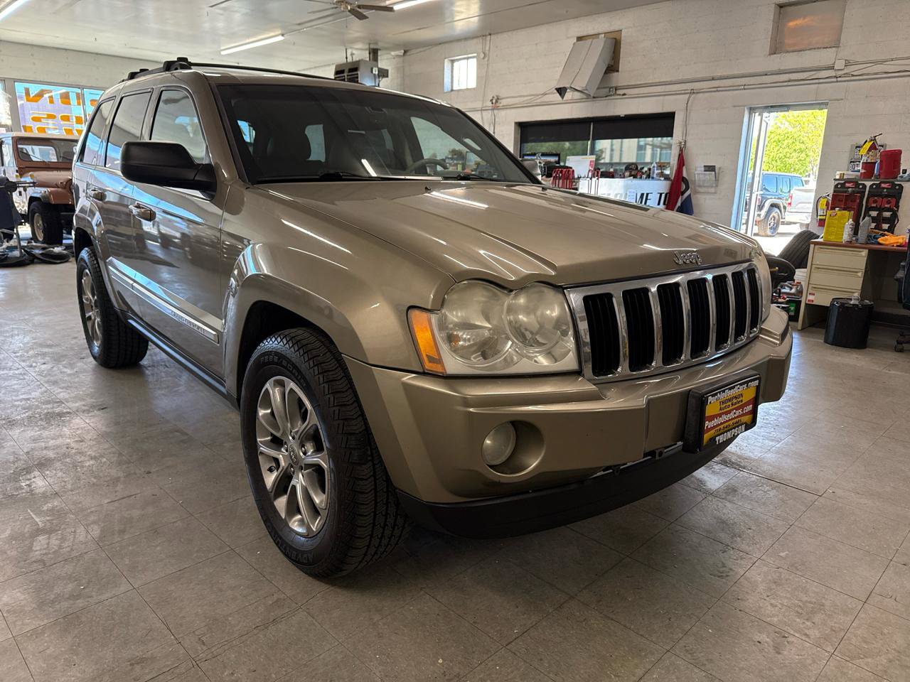 Used 2005 Jeep Grand Cherokee Limited AWD/4WD image 77