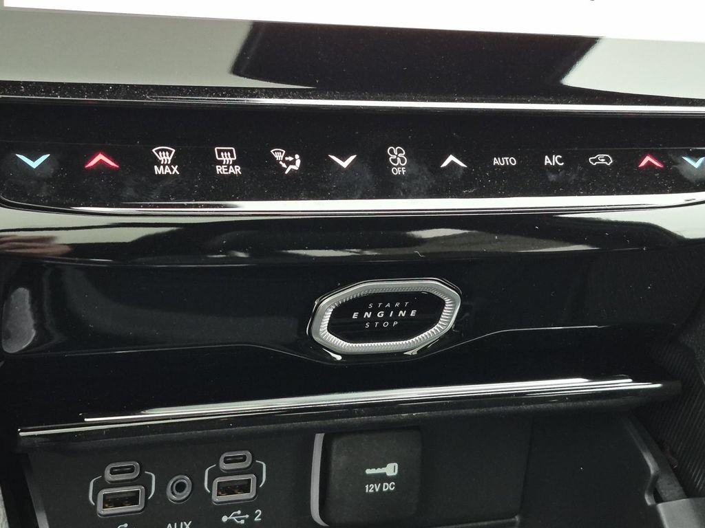 New 2026 Jeep Grand Cherokee Limited AWD/4WD image 26