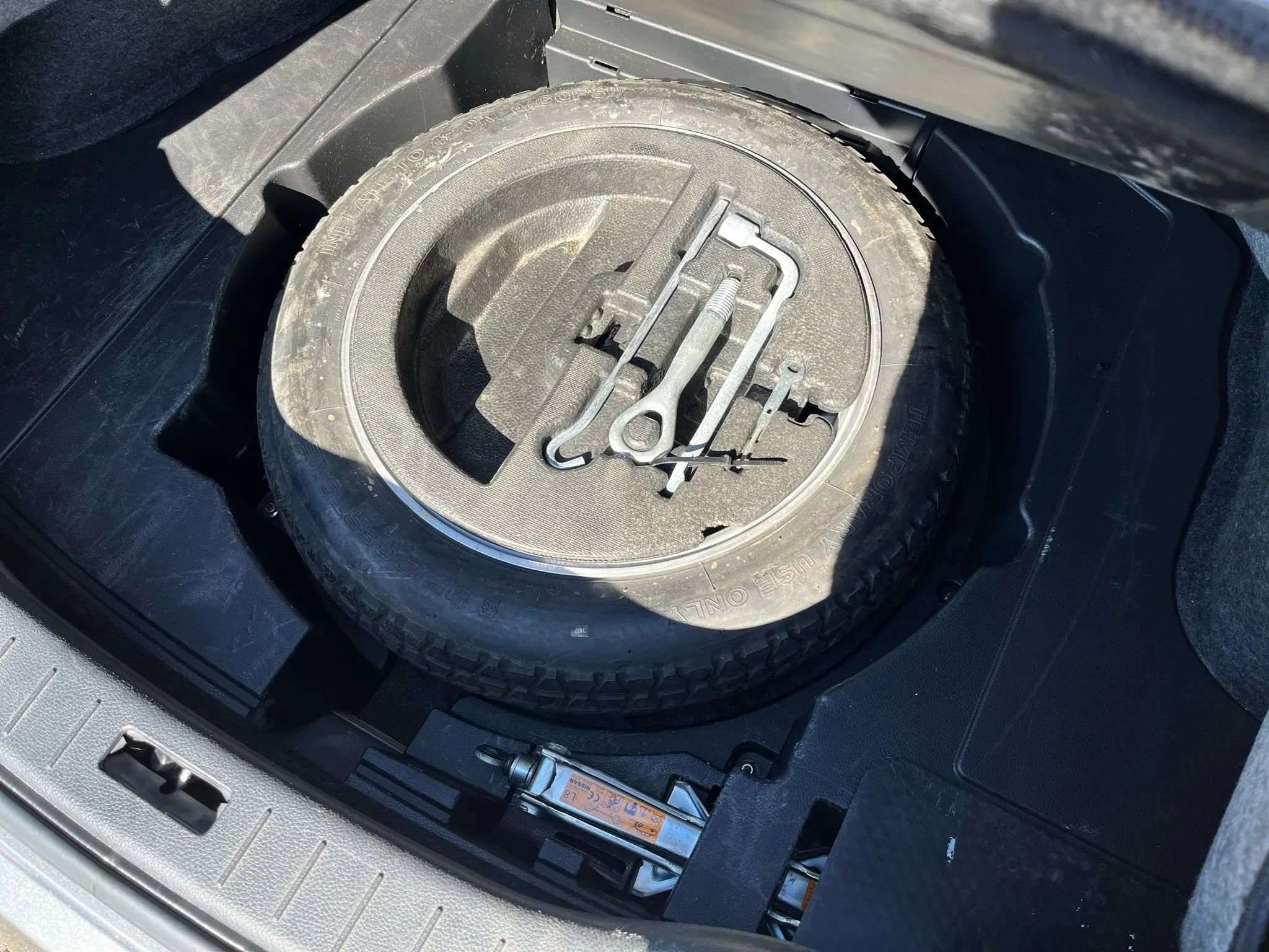 Used 2014 INFINITI Q60 Journey w/ Premium Package image 22