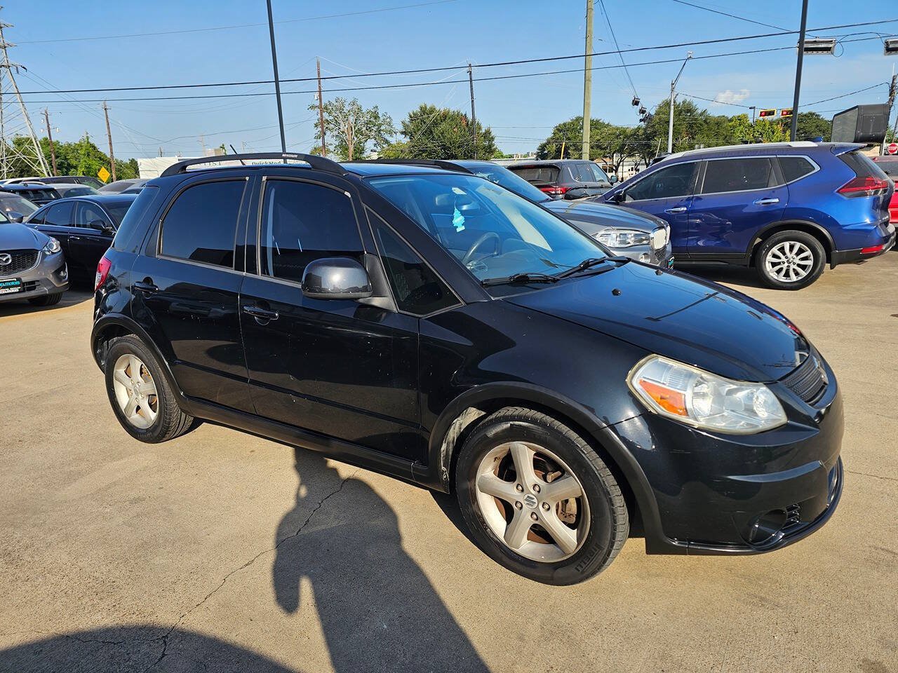 Used 2009 Suzuki SX4 Hatchback FWD image 4