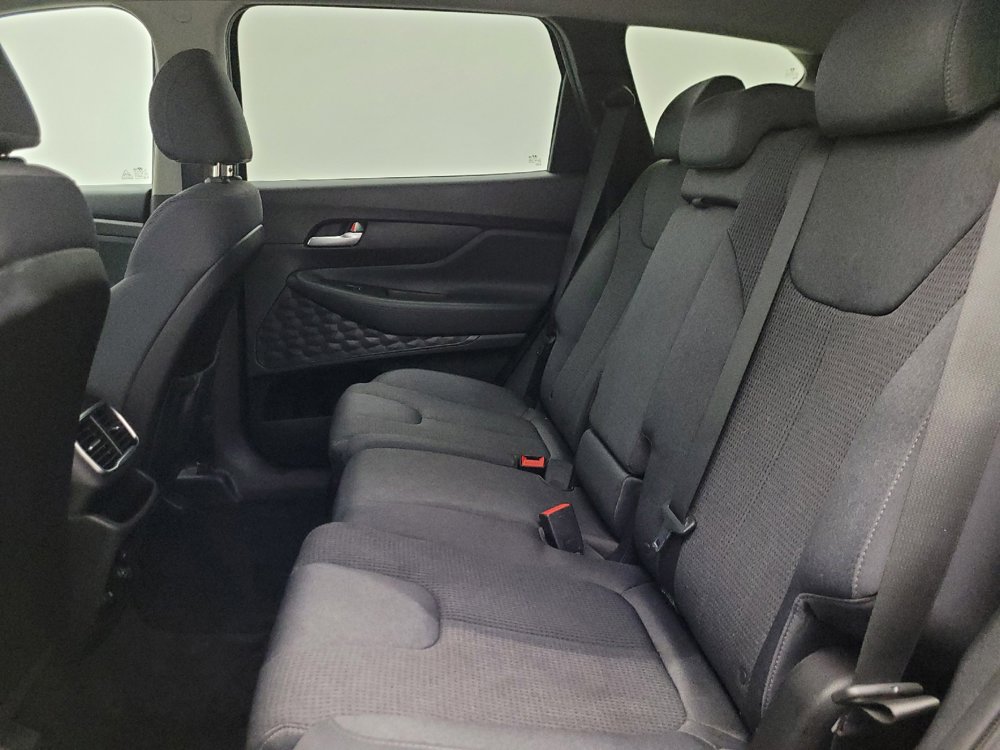 Used 2019 Hyundai Santa Fe SE FWD image 18