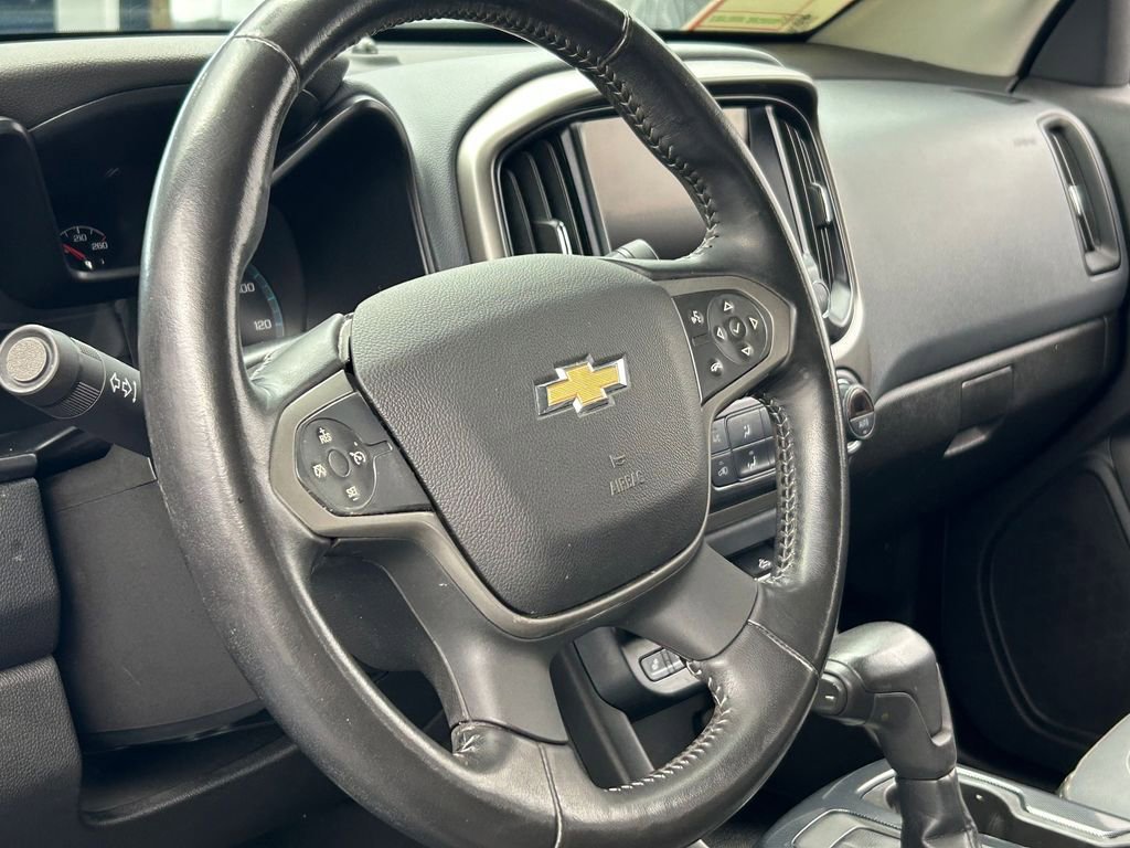 Used 2018 Chevrolet Colorado Z71 AWD/4WD image 16