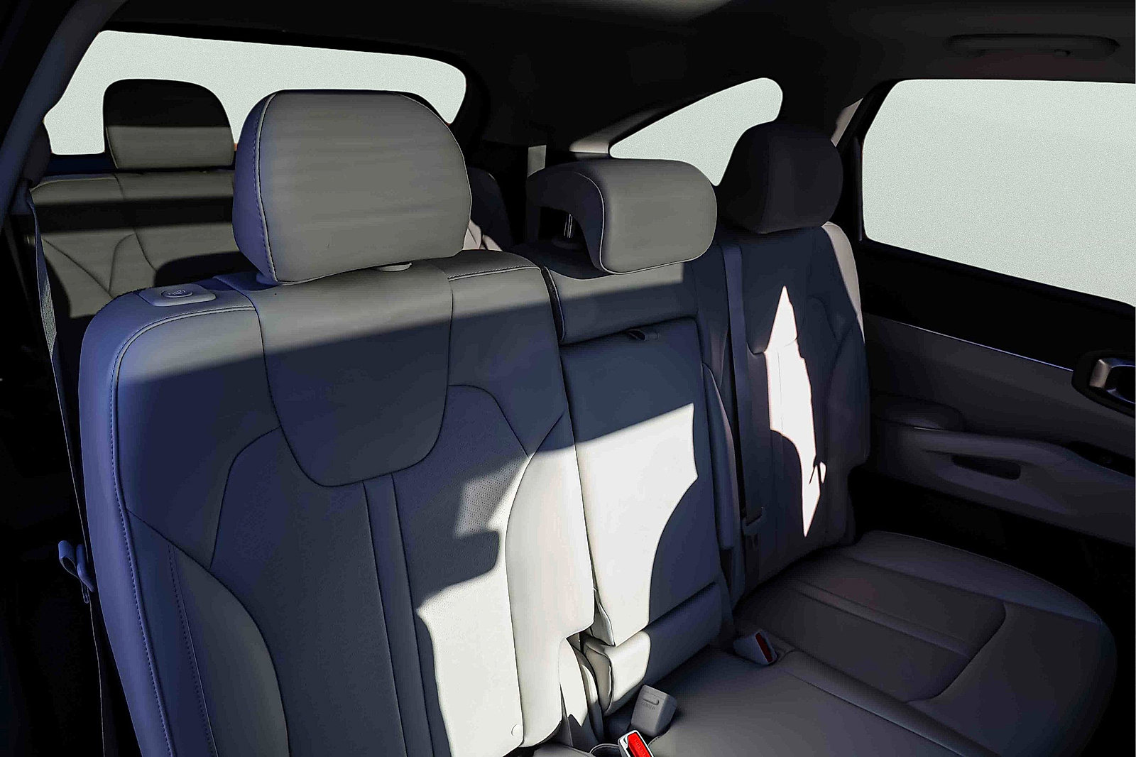 Certified 2023 Kia Sorento S w/ Panoramic Sunroof Package image 25