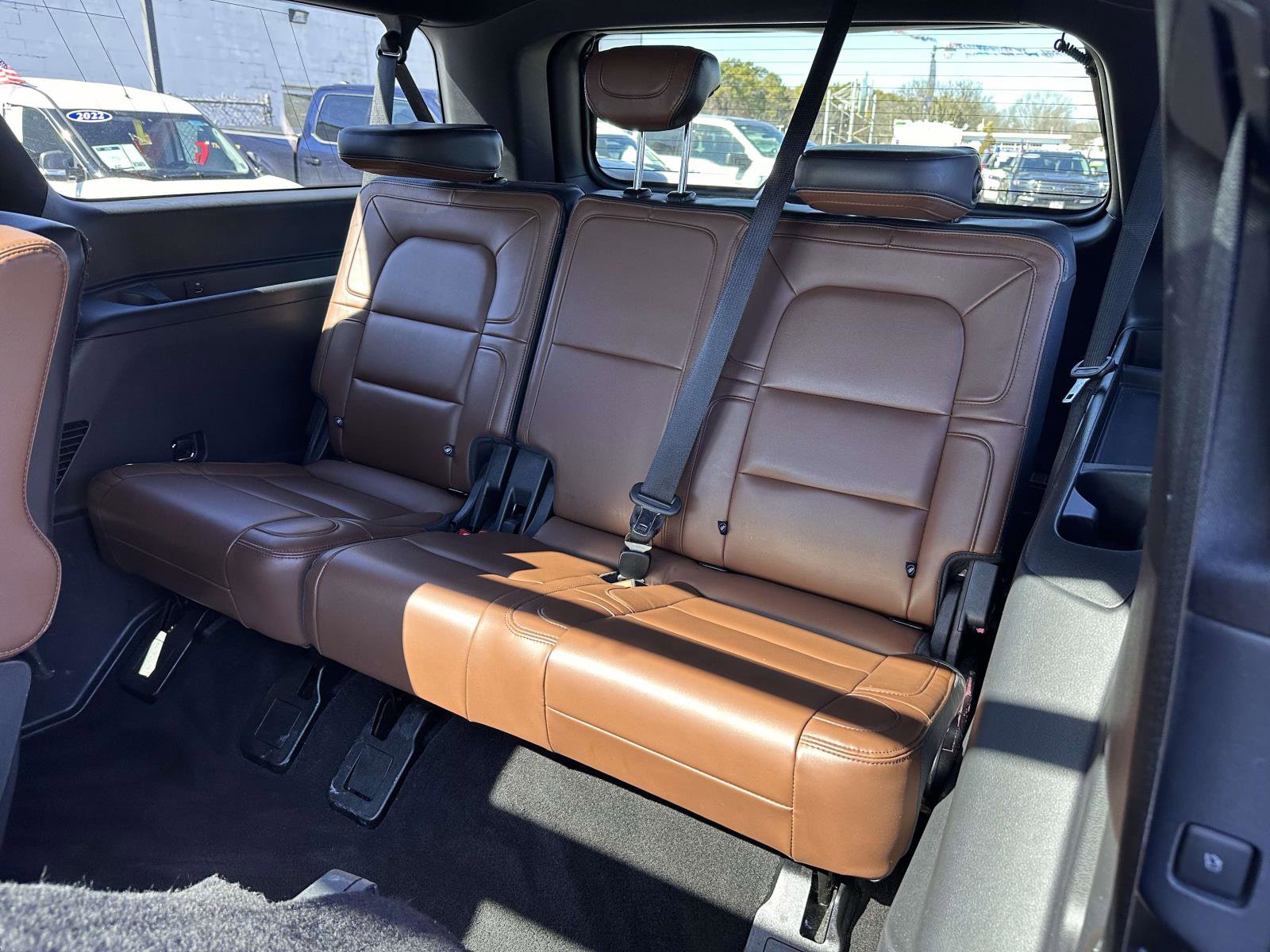 Used 2023 Lincoln Navigator L Reserve image 15