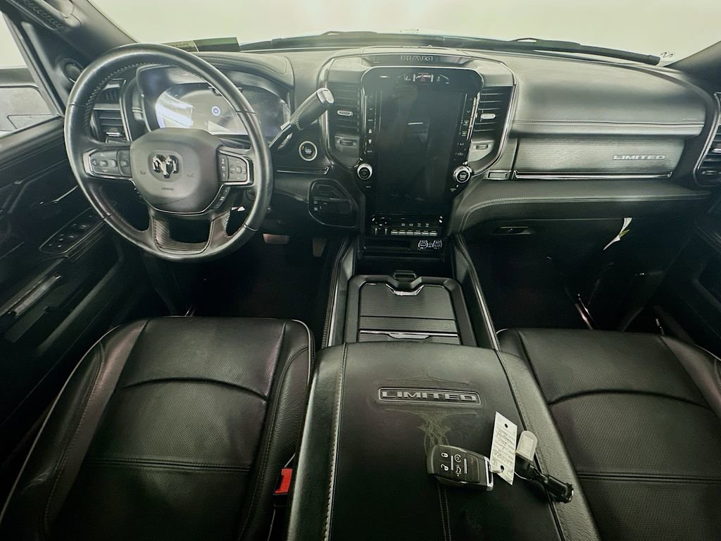 Used 2024 RAM 3500 Limited image 10