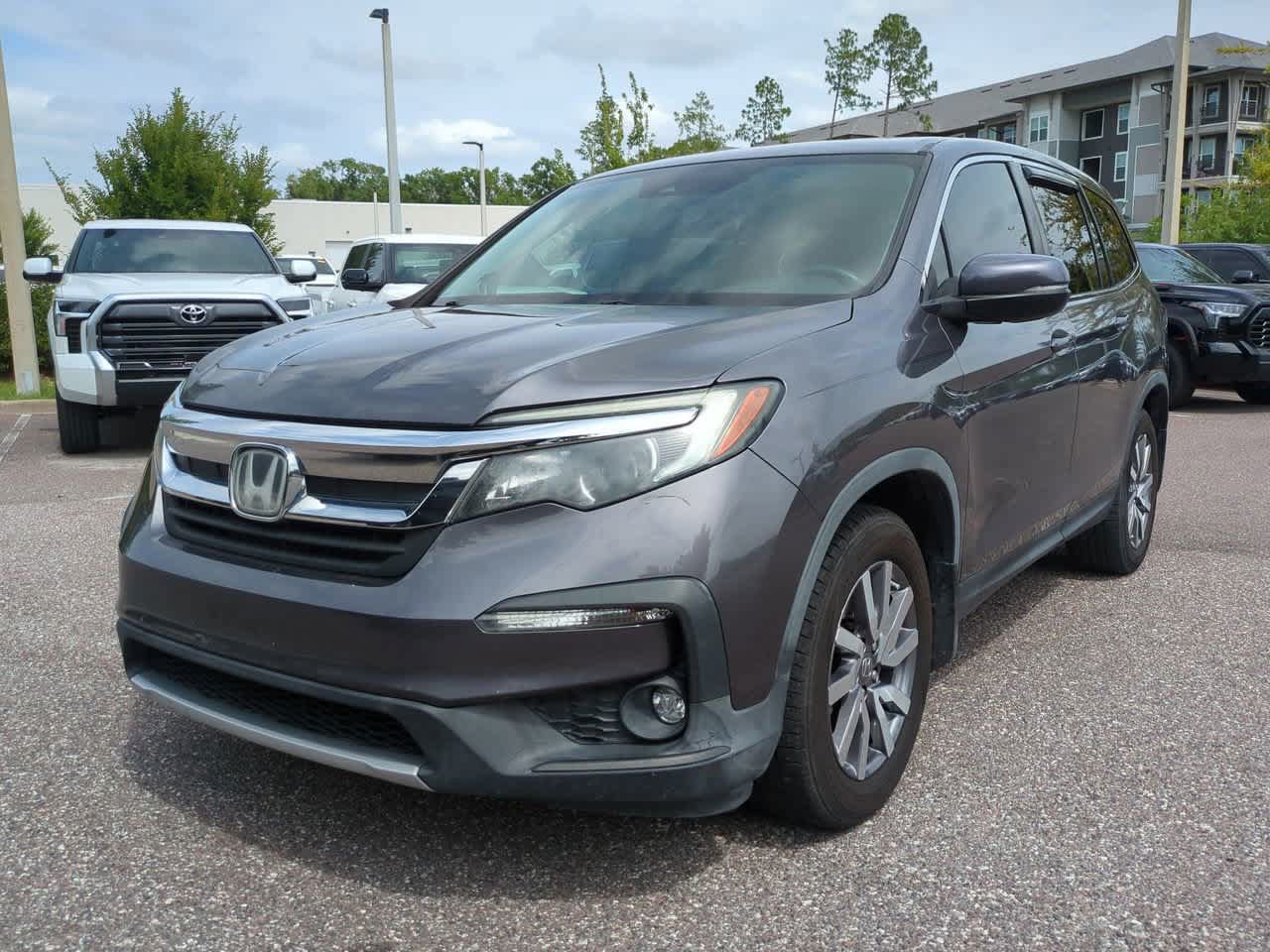 Used 2020 Honda Pilot EX image 2