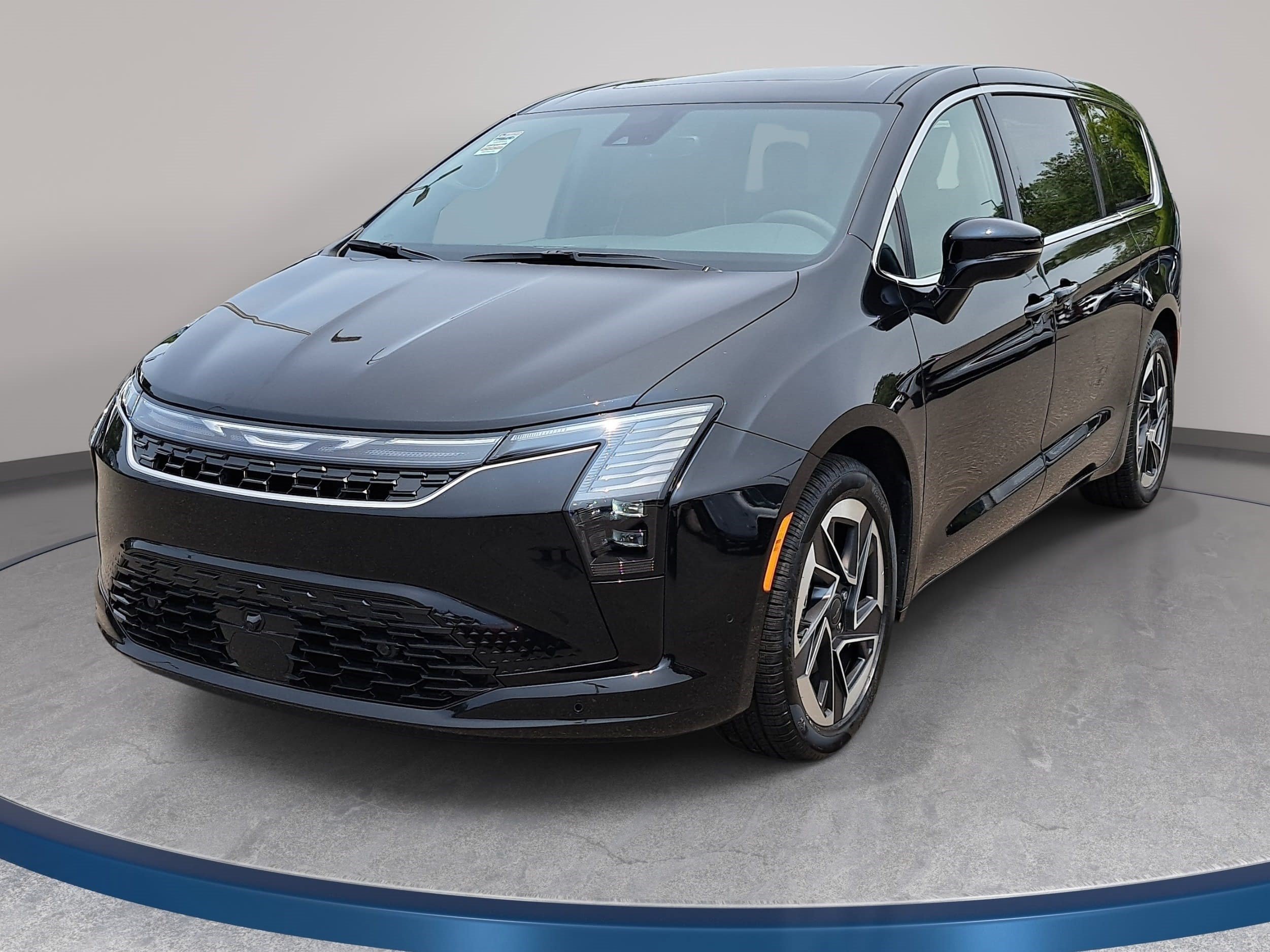 New 2027 Chrysler Pacifica Limited FWD image 1