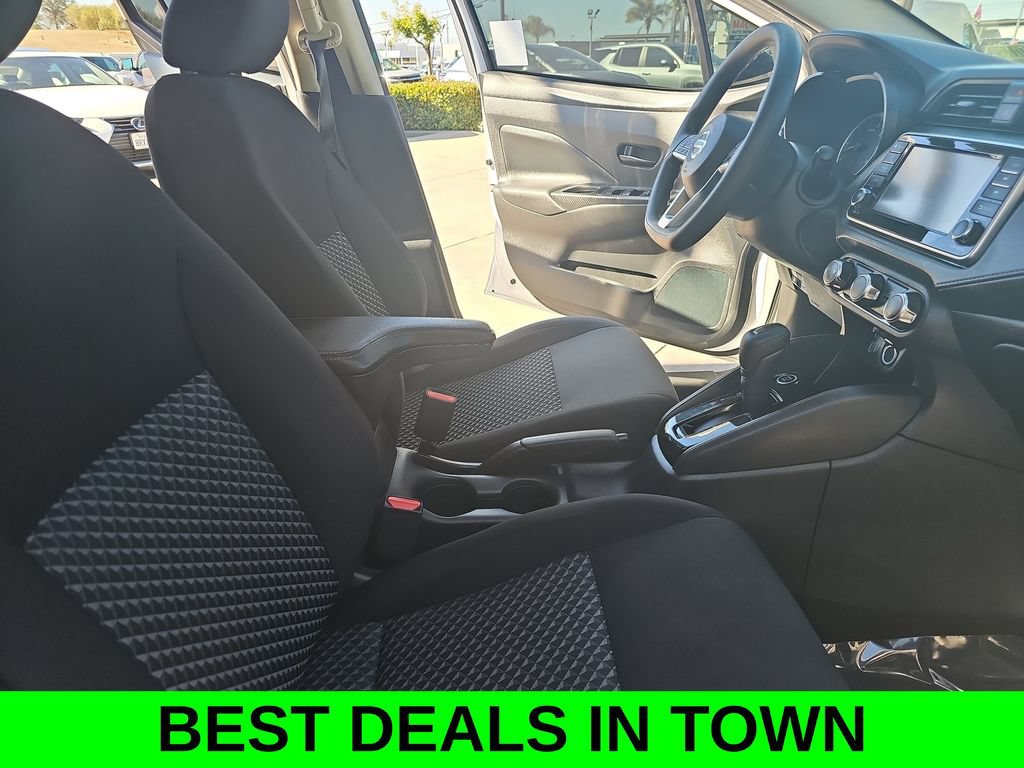 Used 2021 Nissan Versa S FWD image 10