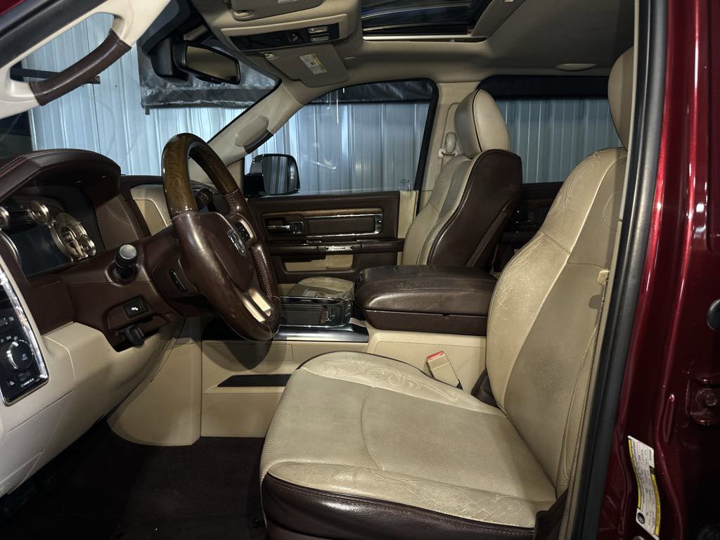 Used 2018 RAM 2500 Longhorn w/ Longhorn Southfork Package AWD/4WD image 12